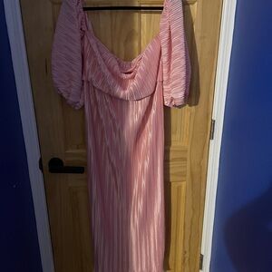Chic Pink Long Sleeve Dress